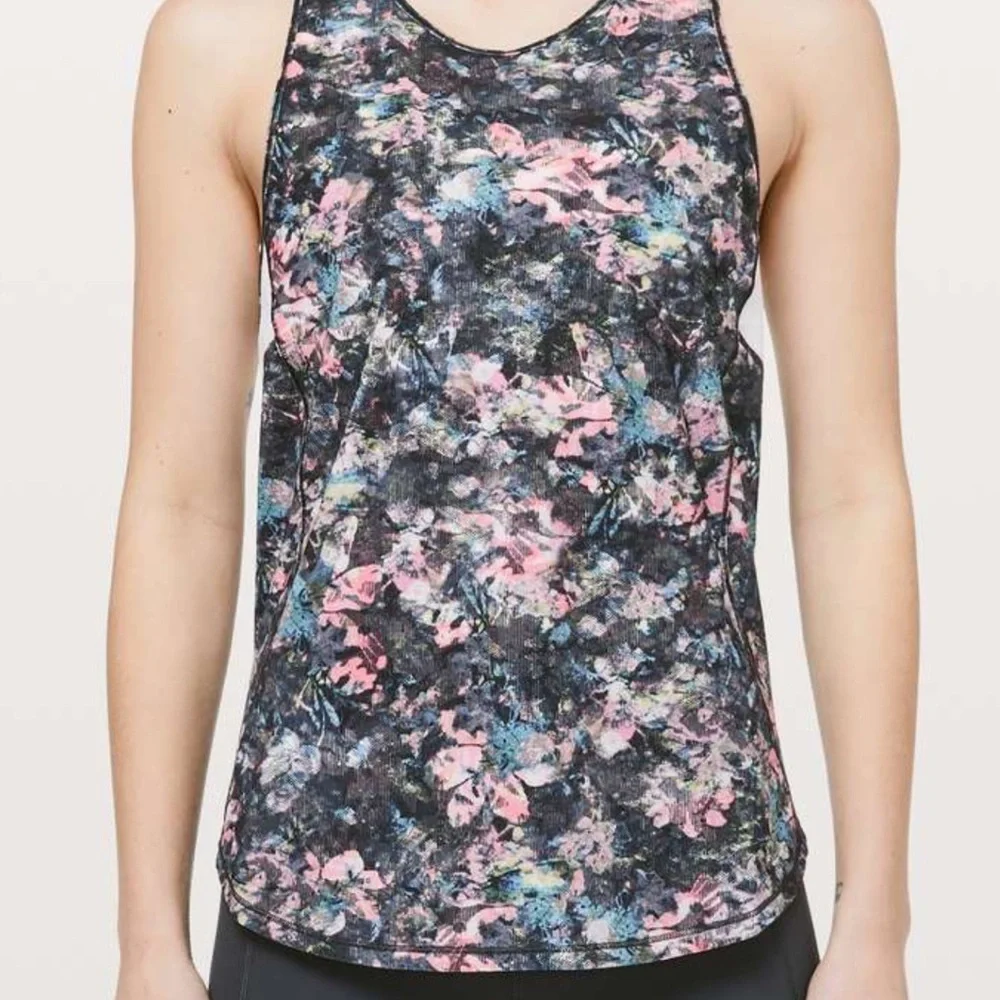 Lululemon Sculpt Tank II mesh dapple daze size‎ small